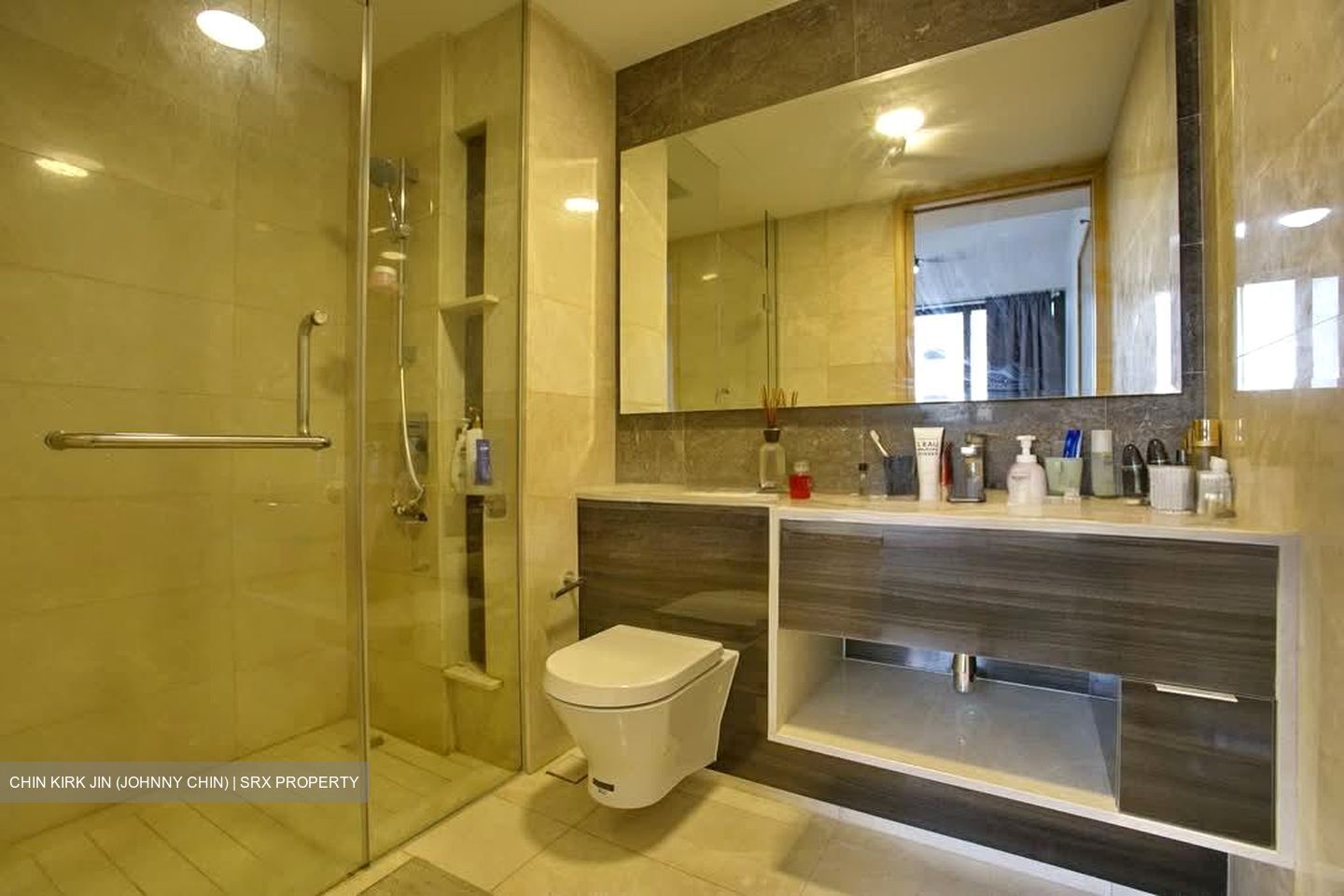 Commonwealth Towers (D3), Condominium #532481011